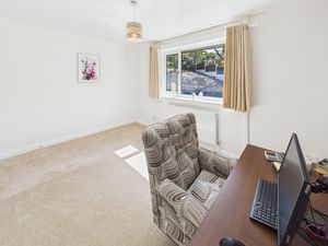 Photo 16- click for photo gallery